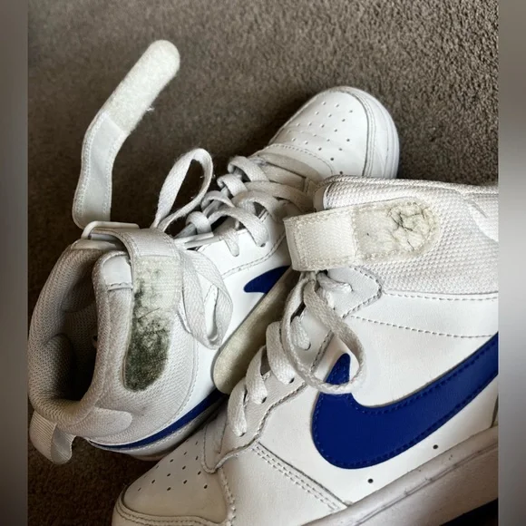 Nike Youth size 5.5Y Big Kid Court Borough Mid 2 Blue & White High Top Sneakers - Picture 7 of 9